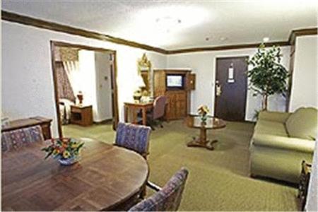 The Lodge Hotel And Conference Center Bettendorf Δωμάτιο φωτογραφία